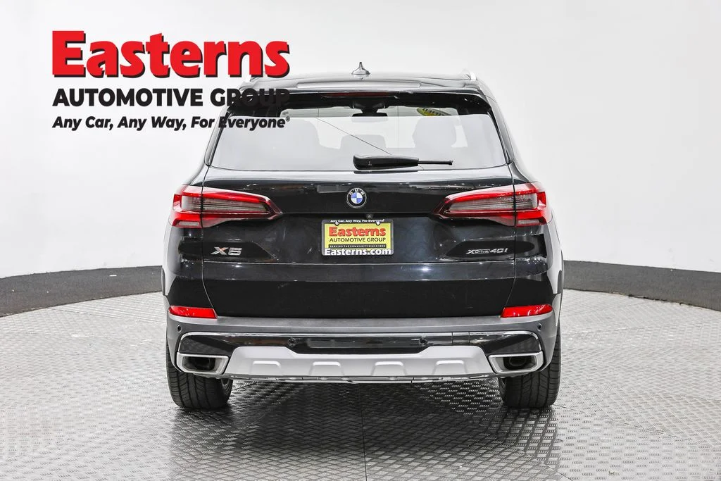 Used 2023 Black BMW xDrive40i image 6