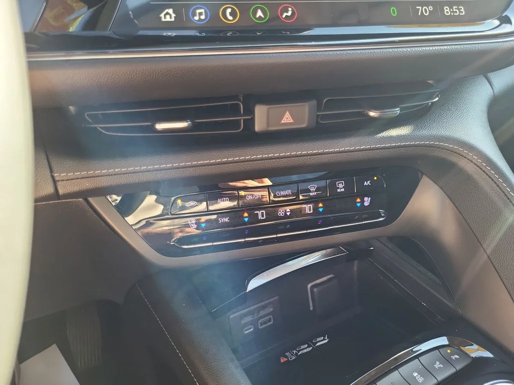 Used 2023 Cinnabar Metallic Buick Avenir image 17