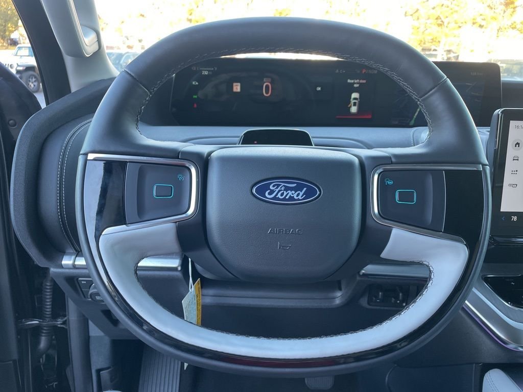 Used 2025 Black Ford Platinum image 21