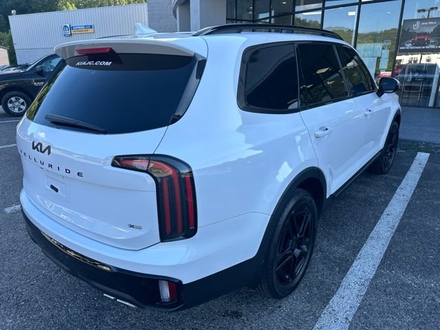 Used 2025 White Kia SX X-Line image 3