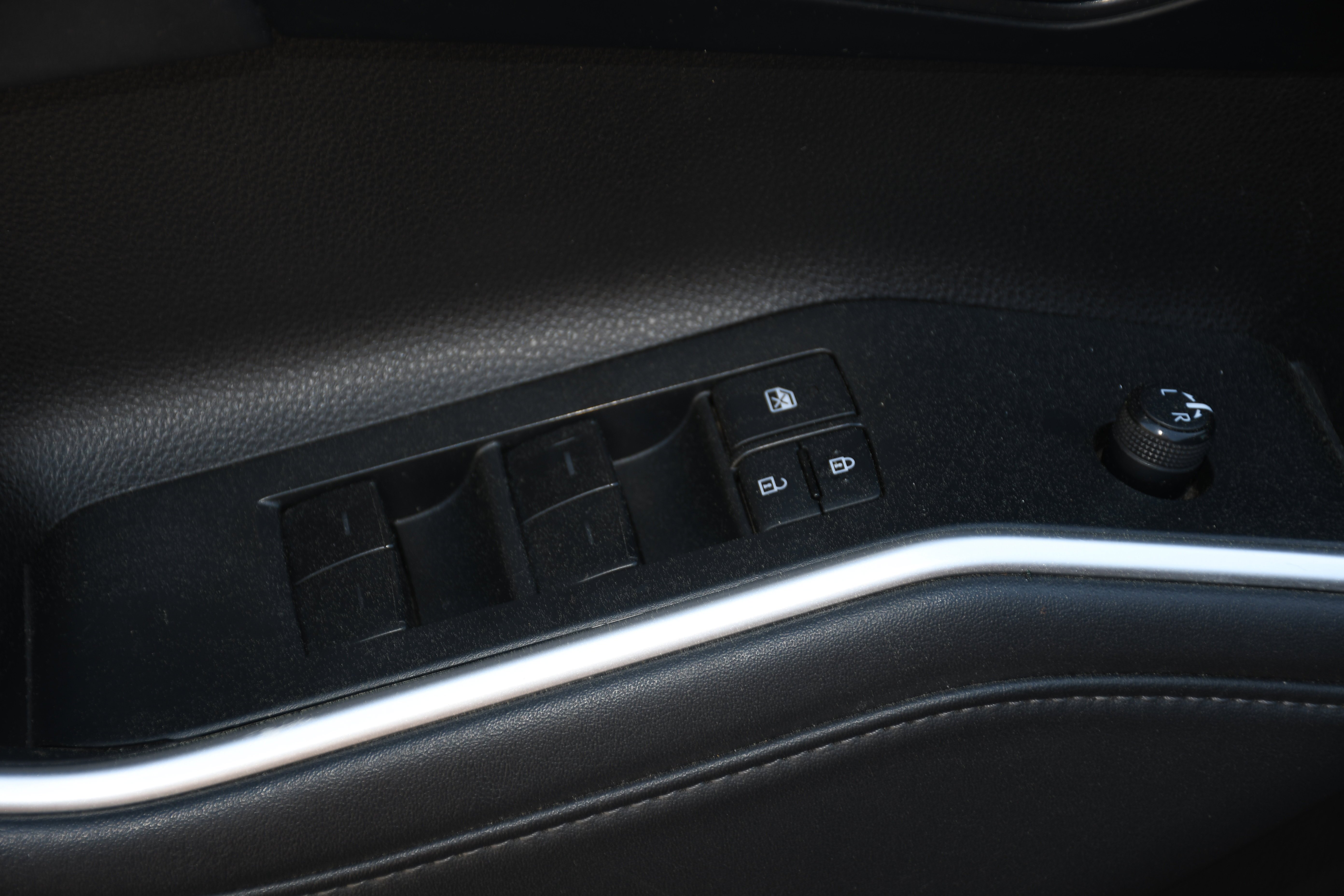 Used 2022 Red Toyota XSE image 10