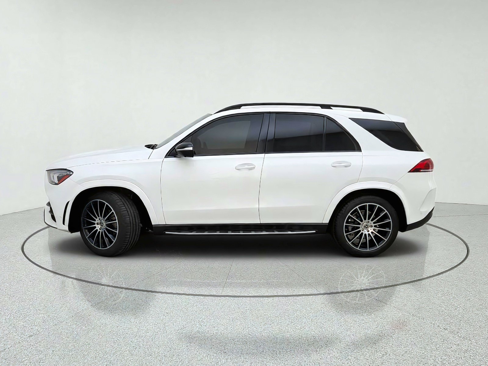 Certified Used 2021 Polar White Mercedes-Benz GLE 350 image 14