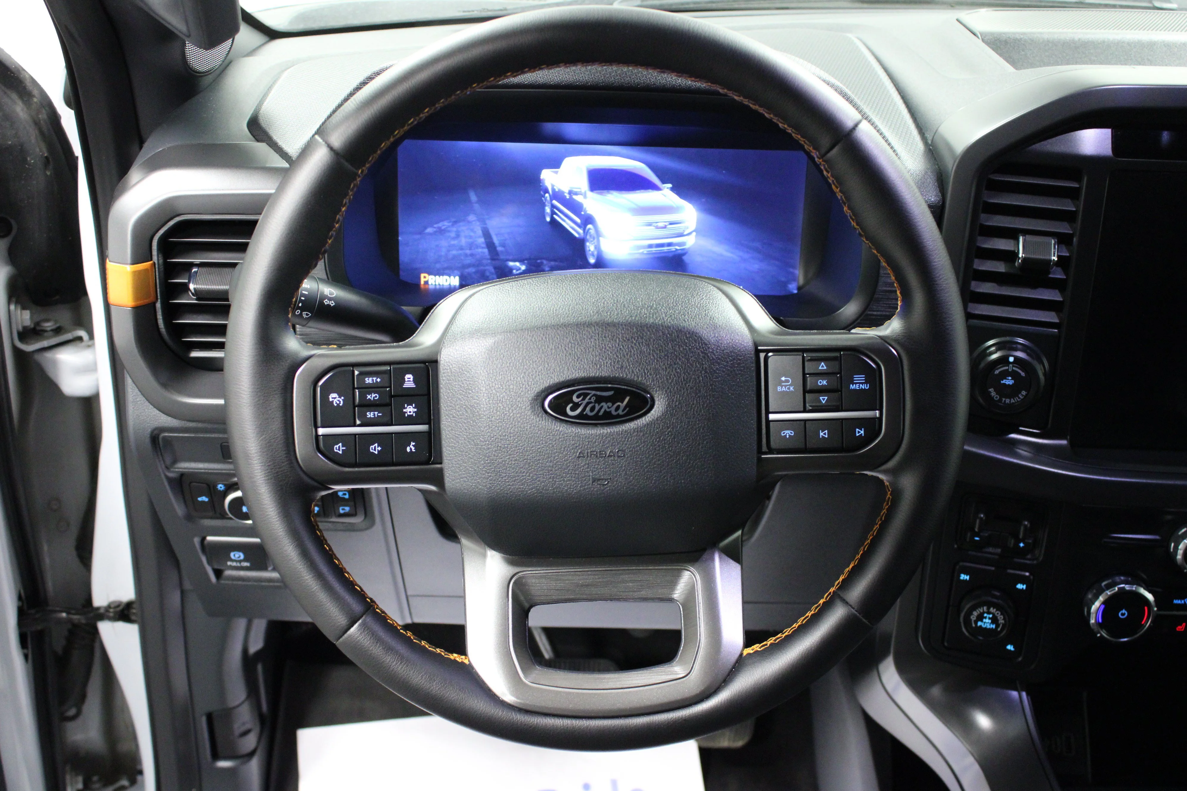 Used 2025 Oxford White Ford Tremor image 17