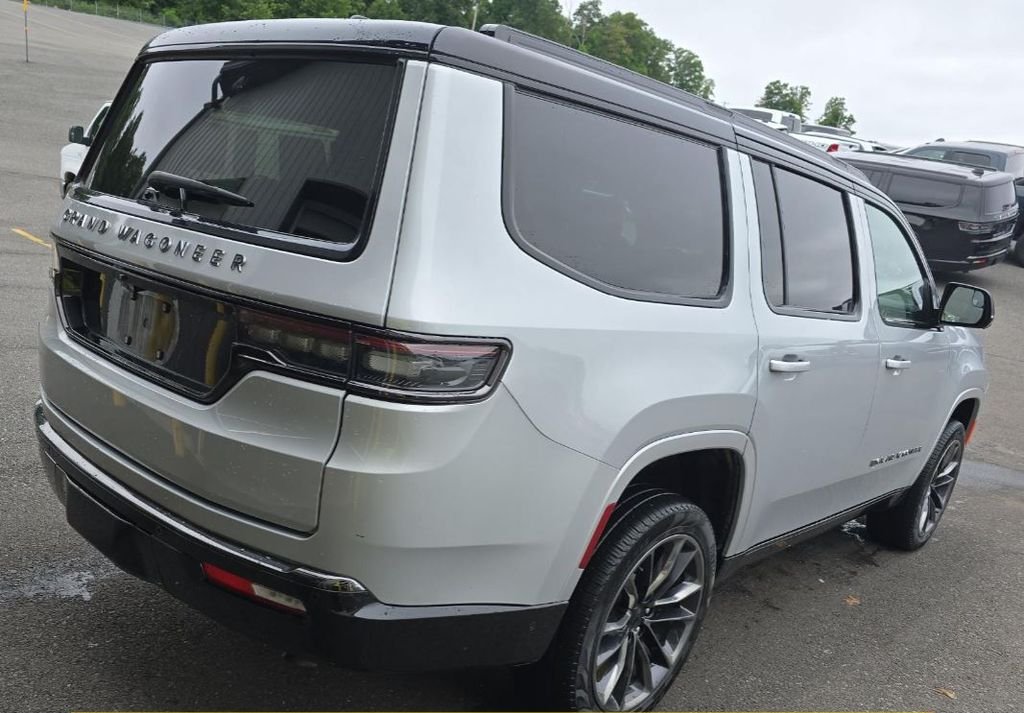 Used 2025 Silver Jeep Series III image 3