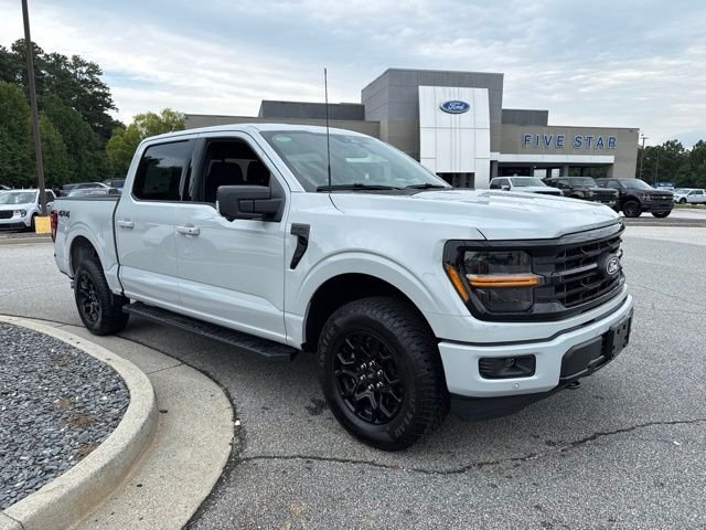 New 2026 Avalanche Ford XLT image 2