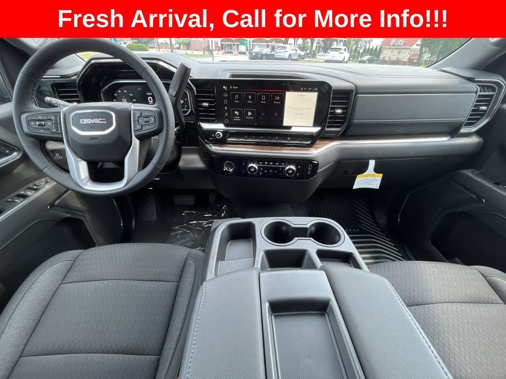 Certified Used 2024 Onyx Black GMC Elevation image 33