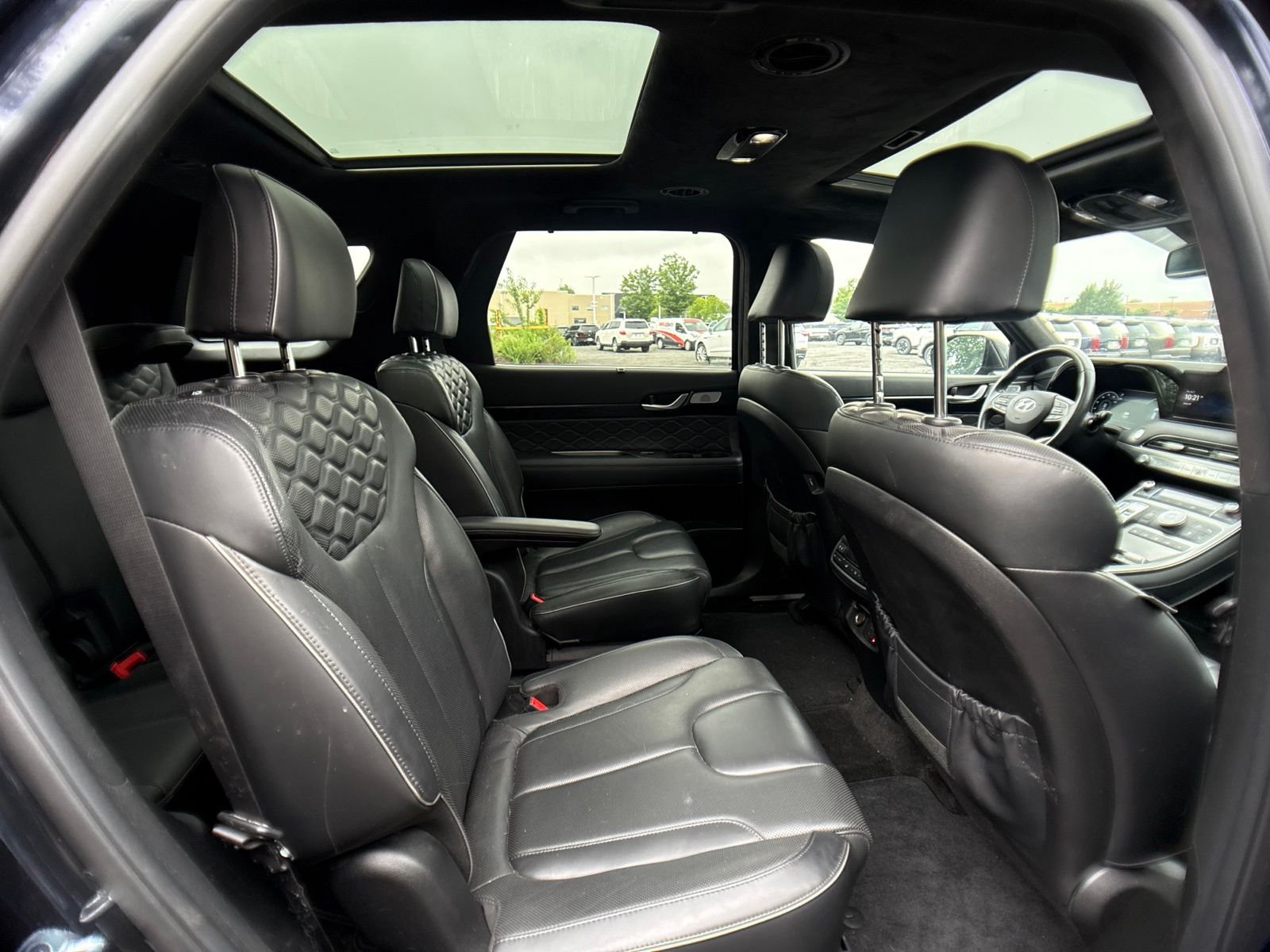 Used 2020 White Hyundai Limited image 7