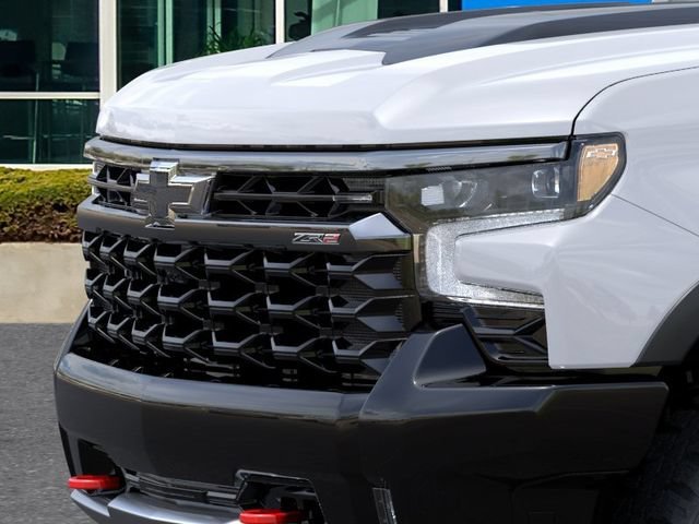 New 2026 Summit White Chevrolet ZR2 image 15