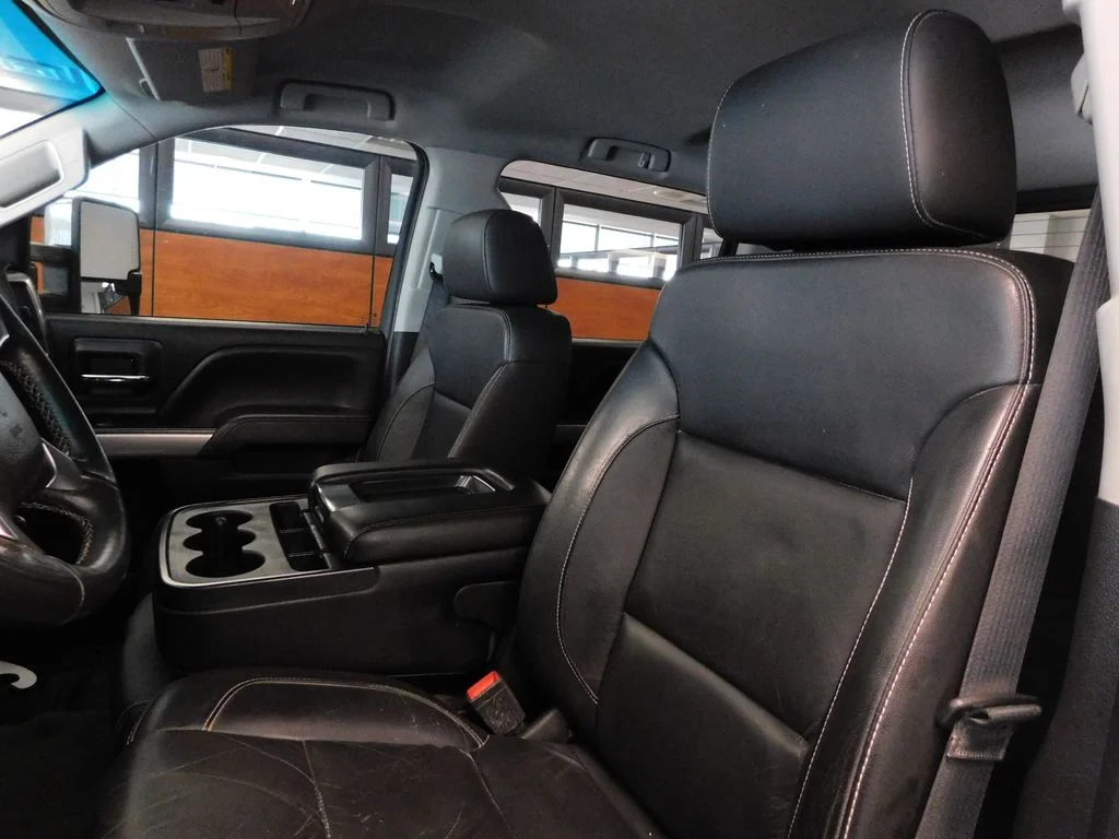 Used 2017 Summit White Chevrolet LTZ image 25