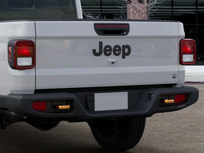 New 2026 Bright White Clear-Coat Exterior Paint Jeep 85th Anniversary Edition image 39