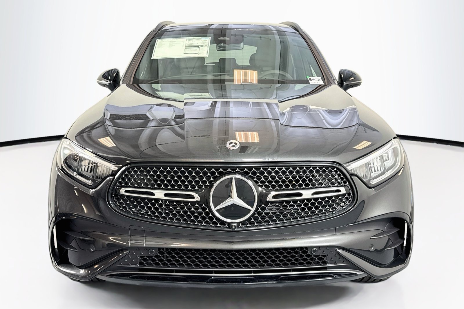 New 2026 Graphite Grey Metallic Mercedes-Benz GLC 300 image 2