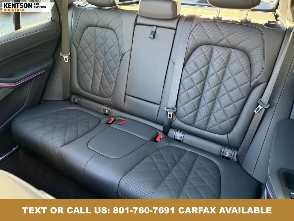 2026 BMW X5 M60i - Photo 34