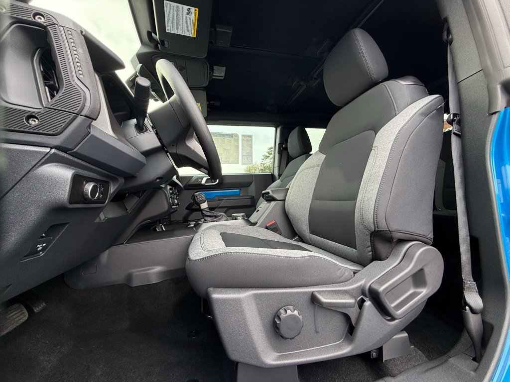 Used 2025 Blue Ford Base image 14