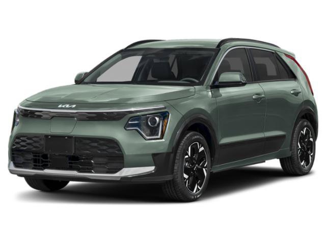 Used 2025 Cityscape Green Kia Wind image 1