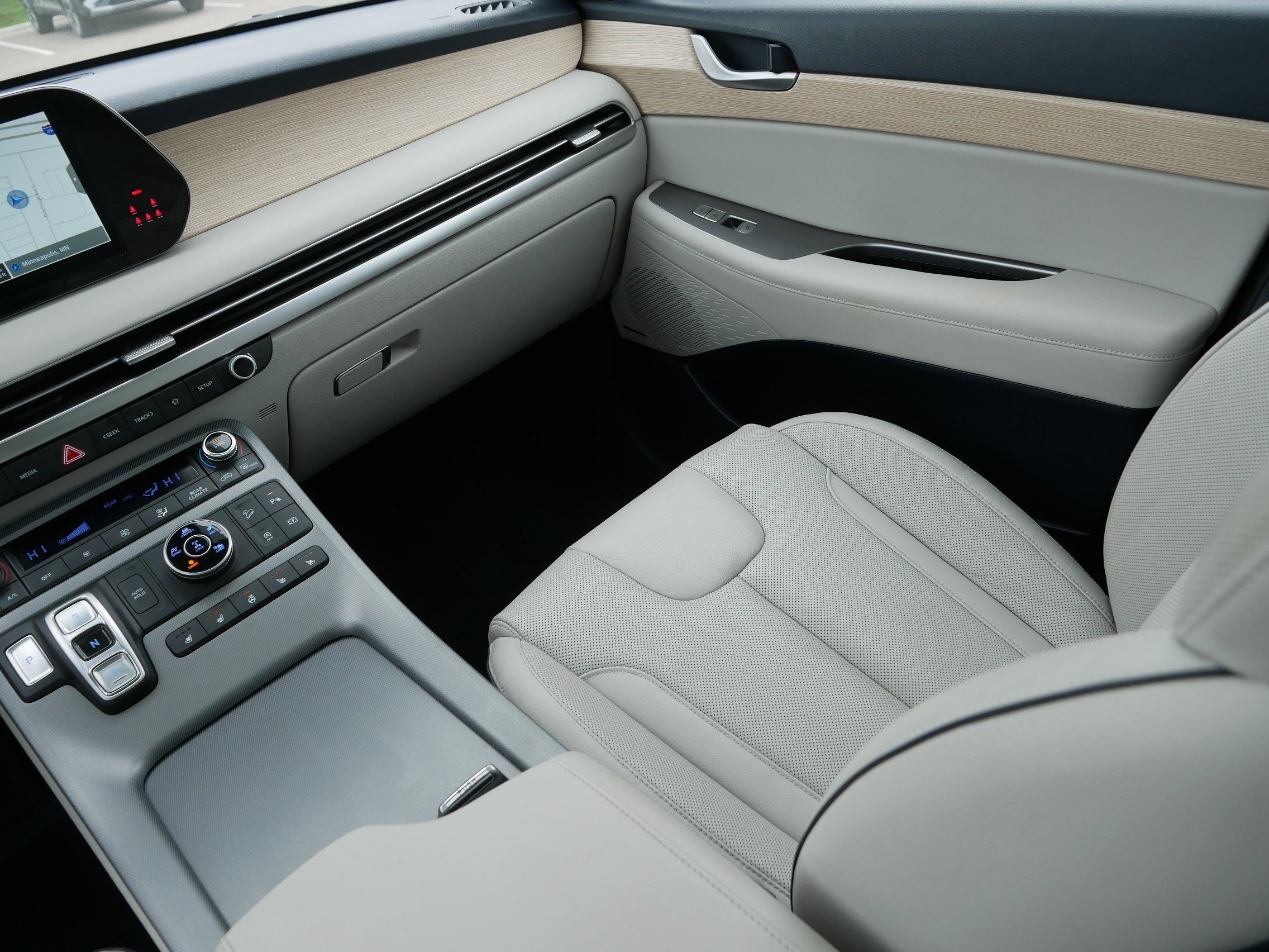 2023 Hyundai Palisade Limited - Photo 11