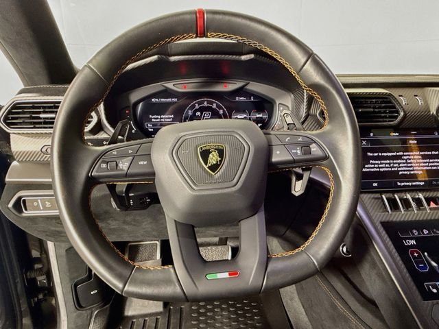 Used 2023 Gray Lamborghini Performante image 12