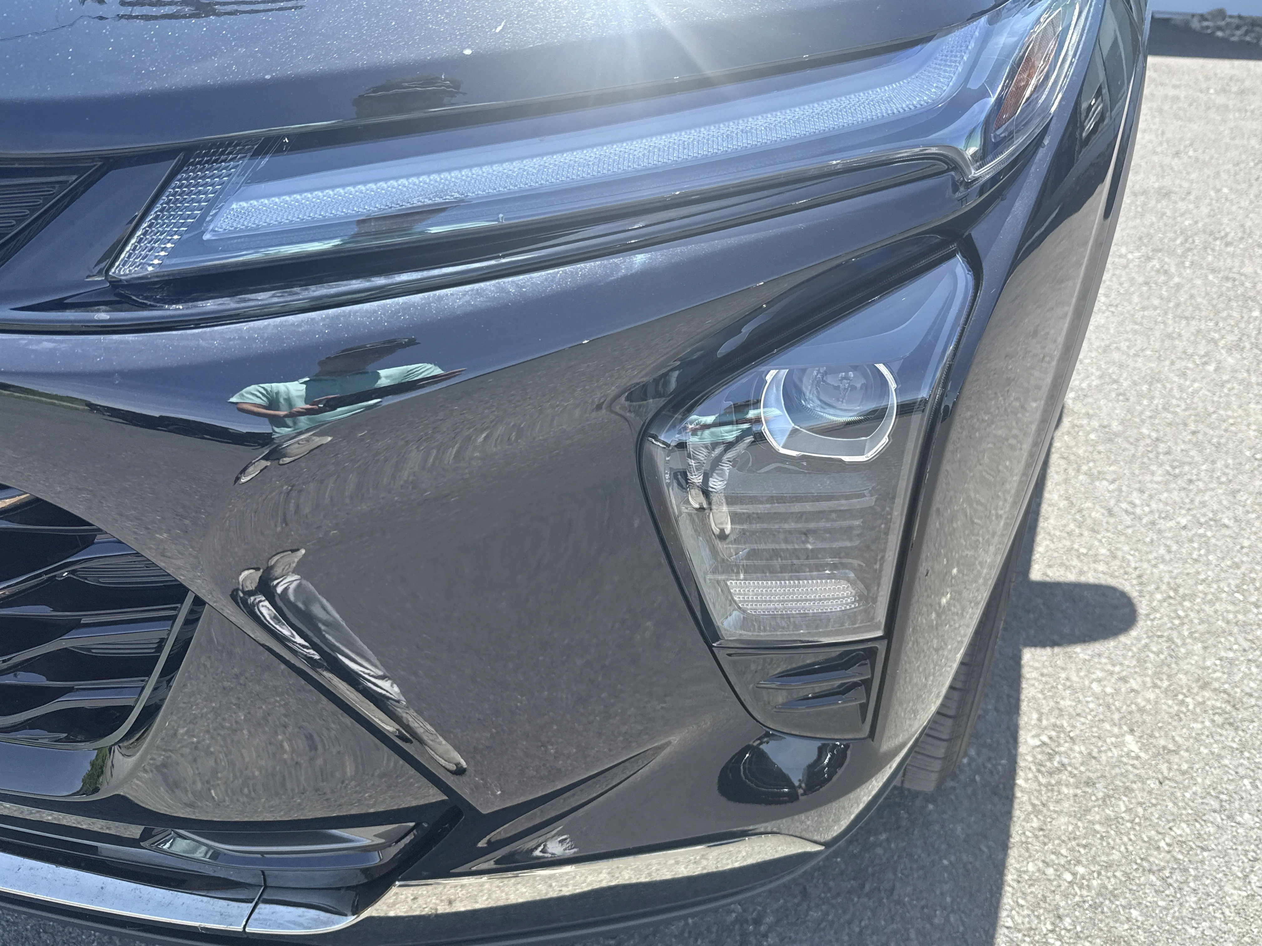Used 2024 Mosaic Black Metallic Chevrolet ACTIV image 8