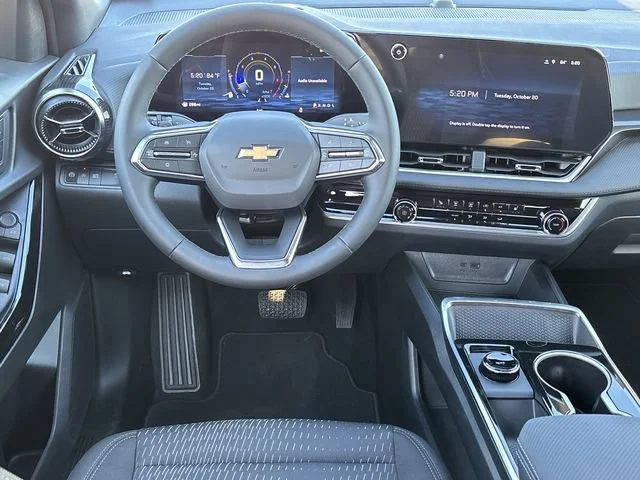2027 Chevrolet Equinox LT - Photo 11