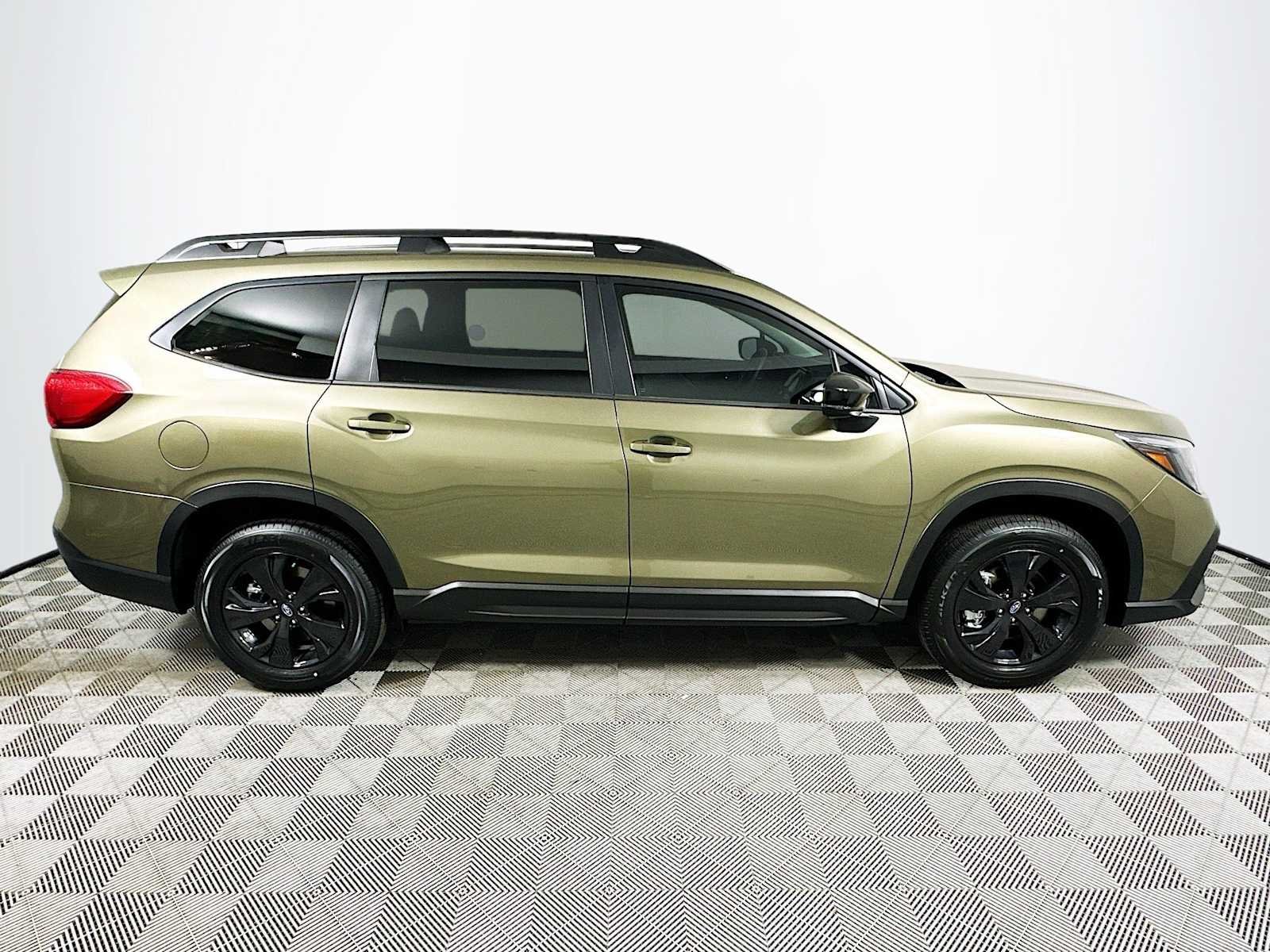 New 2026 AUTUMN GREEN METALLIC Subaru Premium 7-Passenger image 8