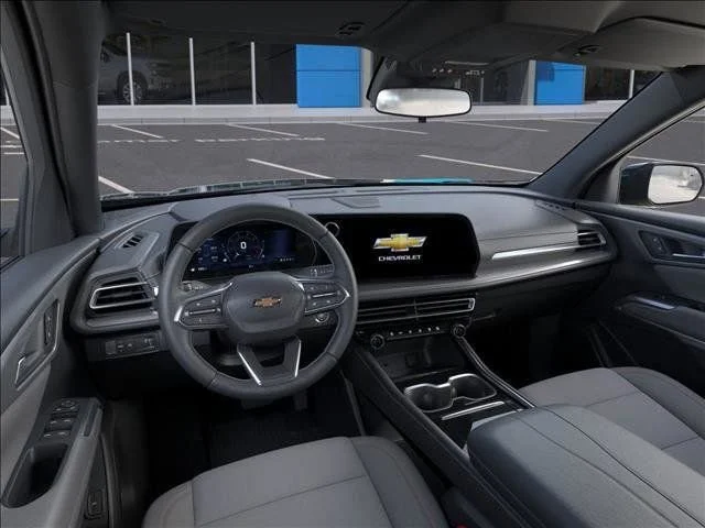 2025 Chevrolet Traverse LT - Photo 16