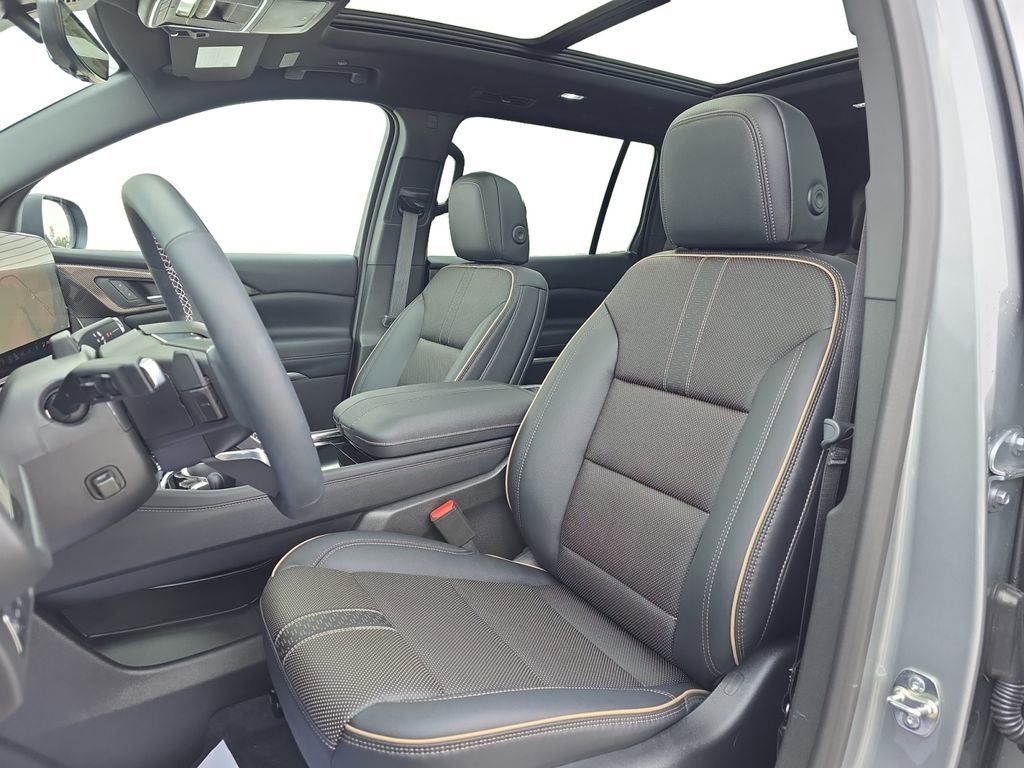 2026 Chevrolet Traverse High Country - Photo 28
