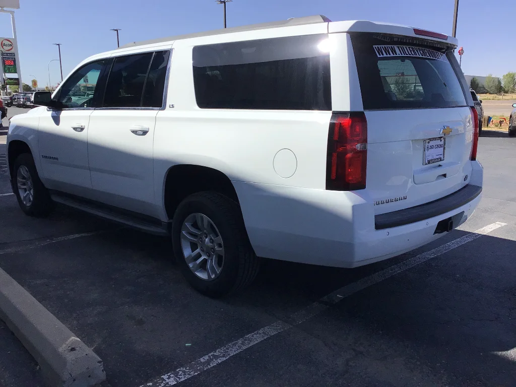 Used 2015 SUMMIT WHITE Chevrolet LS image 4