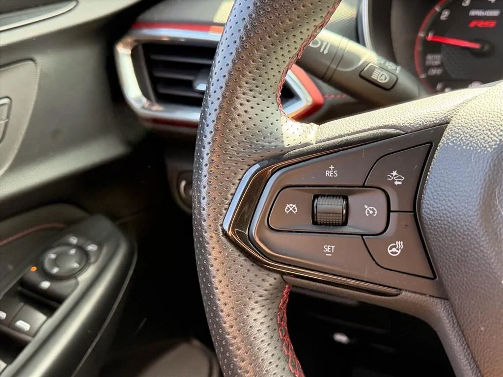 Used 2022 White Chevrolet RS image 19