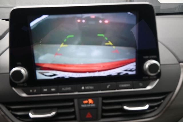 Used 2025 Red Nissan 2.5 SV image 3