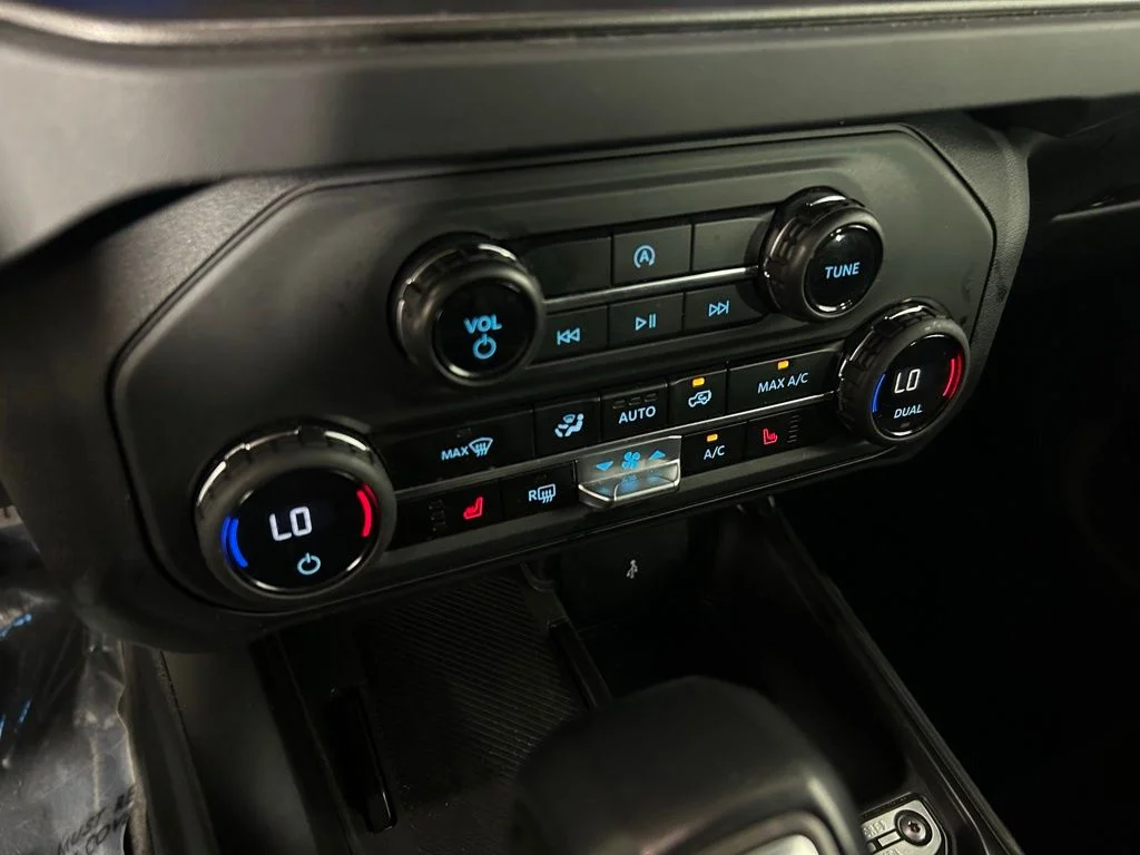 Used 2025 Gray Ford Big Bend image 9