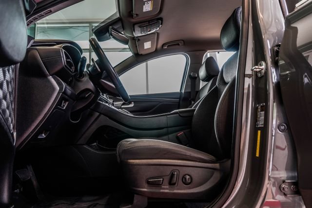 Used 2022 Gray Hyundai SEL image 37