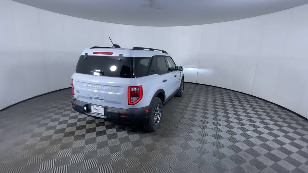 Used 2026 Space White Metallic Ford Big Bend image 8