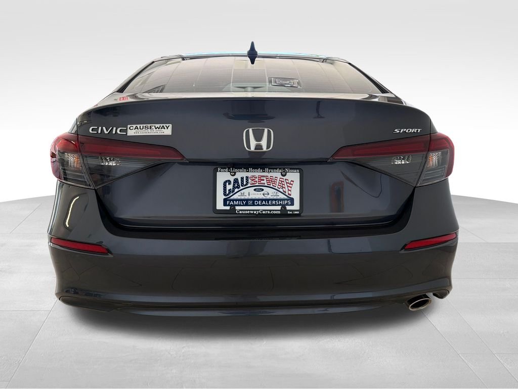 Used 2025  Honda Sport image 6