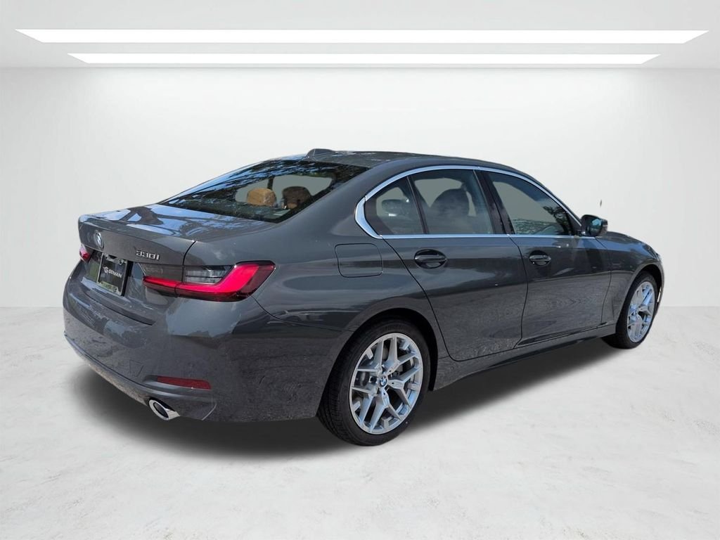New 2026 Dravit Grey Metallic BMW 330i image 4