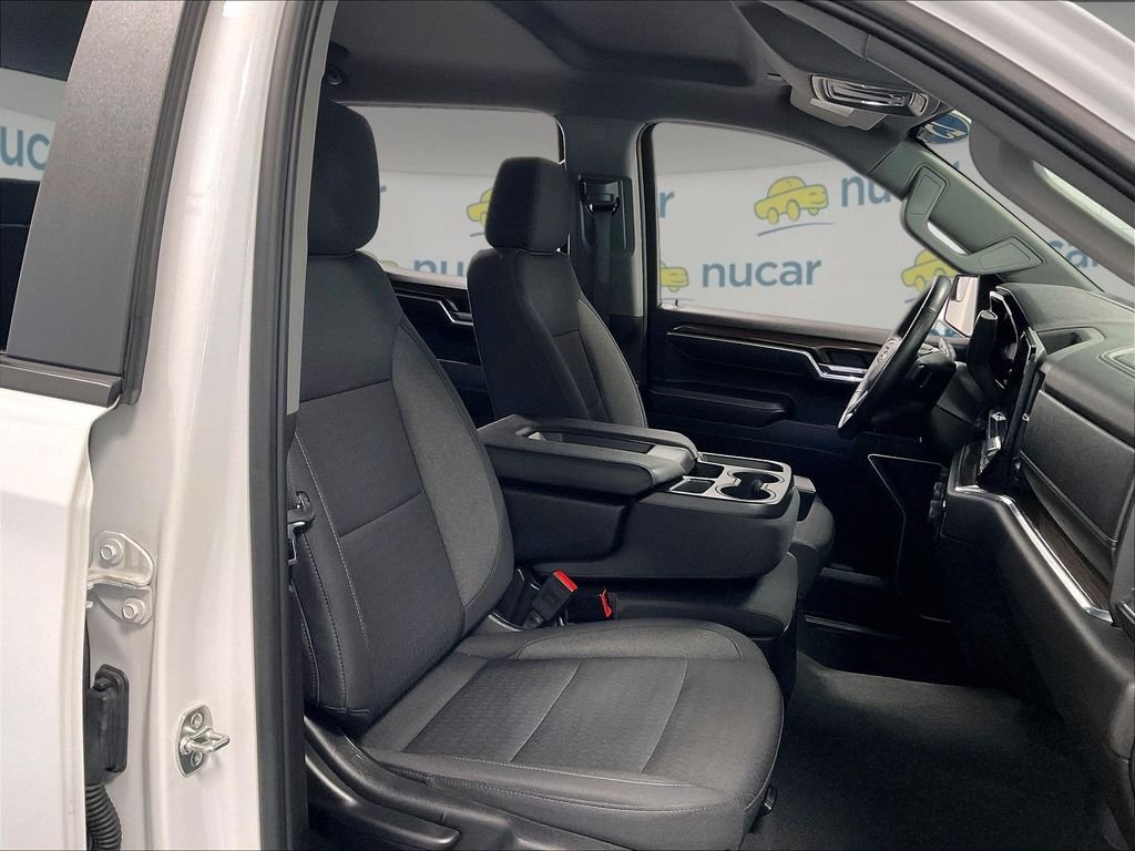 Used 2025 Summit White Chevrolet LT image 11