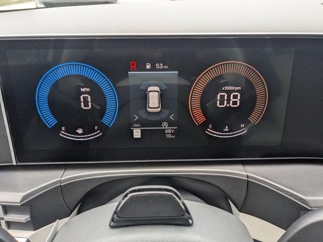 New 2026 White Hyundai SEL FWD image 31