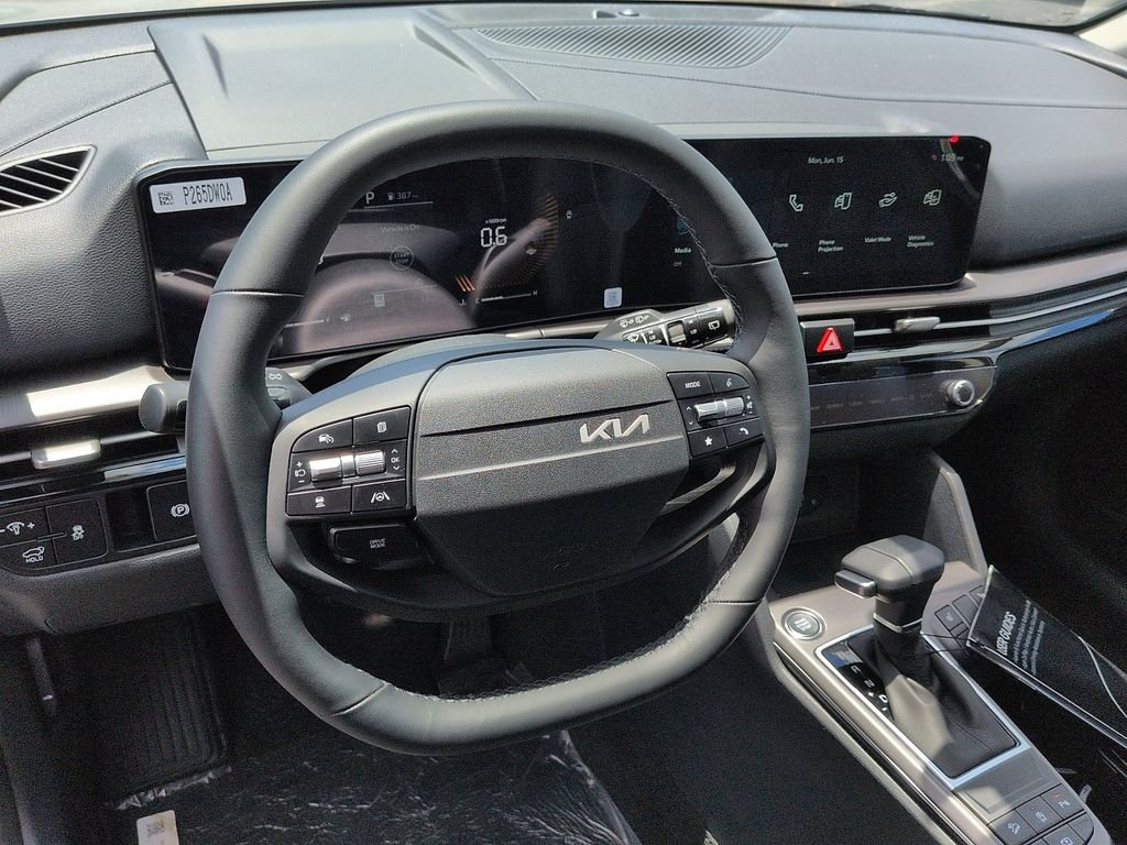 New 2026 Wolf Gray Kia EX image 9