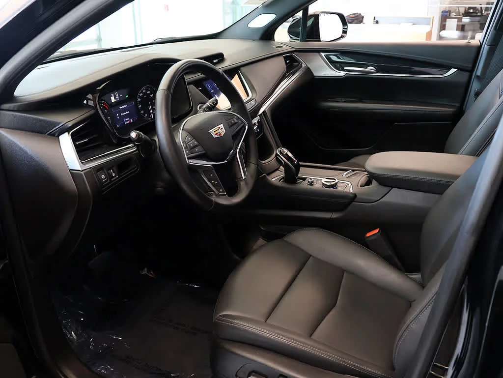 Certified Used 2023 STELLAR BLACK METALLIC Cadillac AWD Premium Luxury image 10