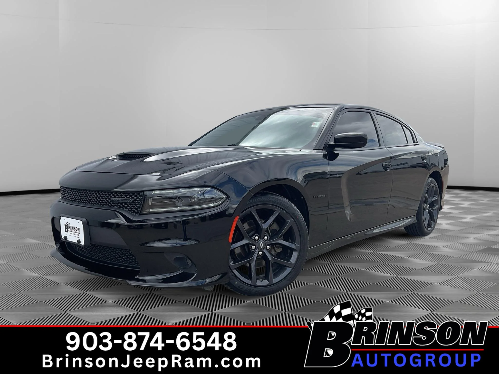 Used 2022 Pitch Black Clearcoat Dodge R/T image 1