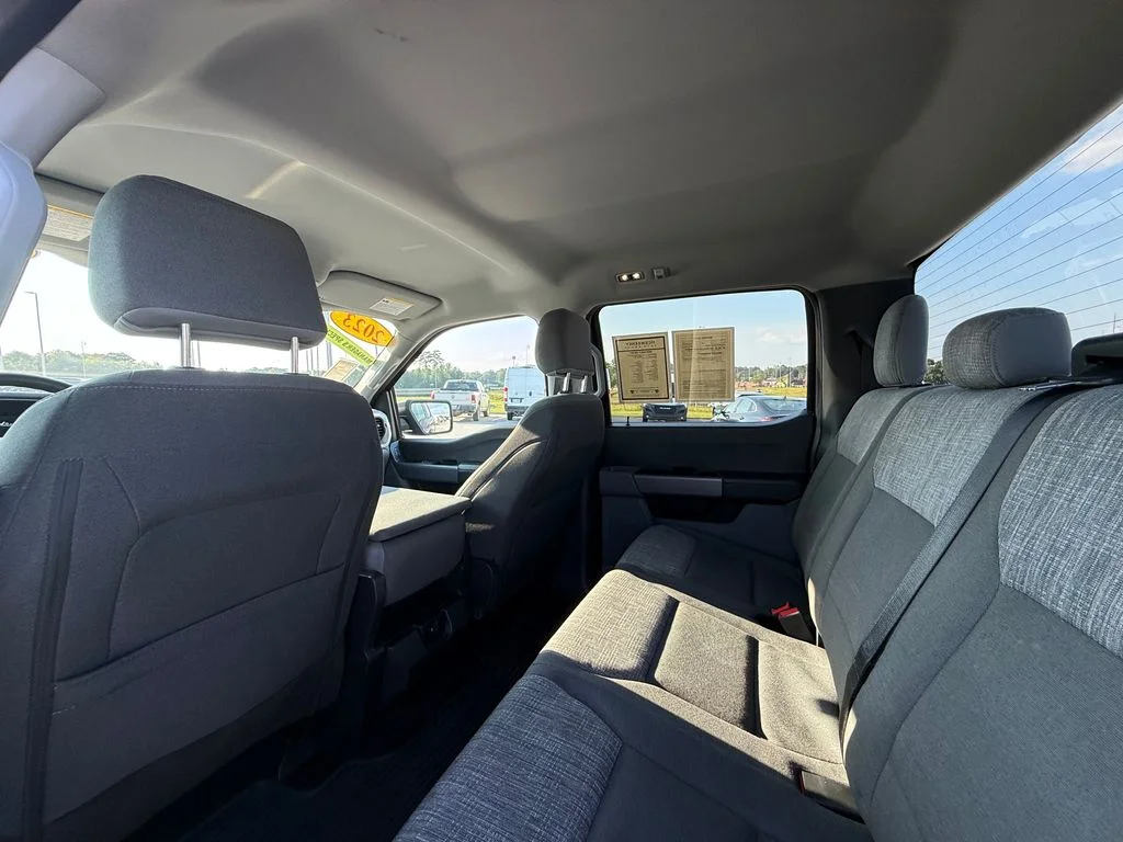 Used 2023 Blue Ford XLT image 23