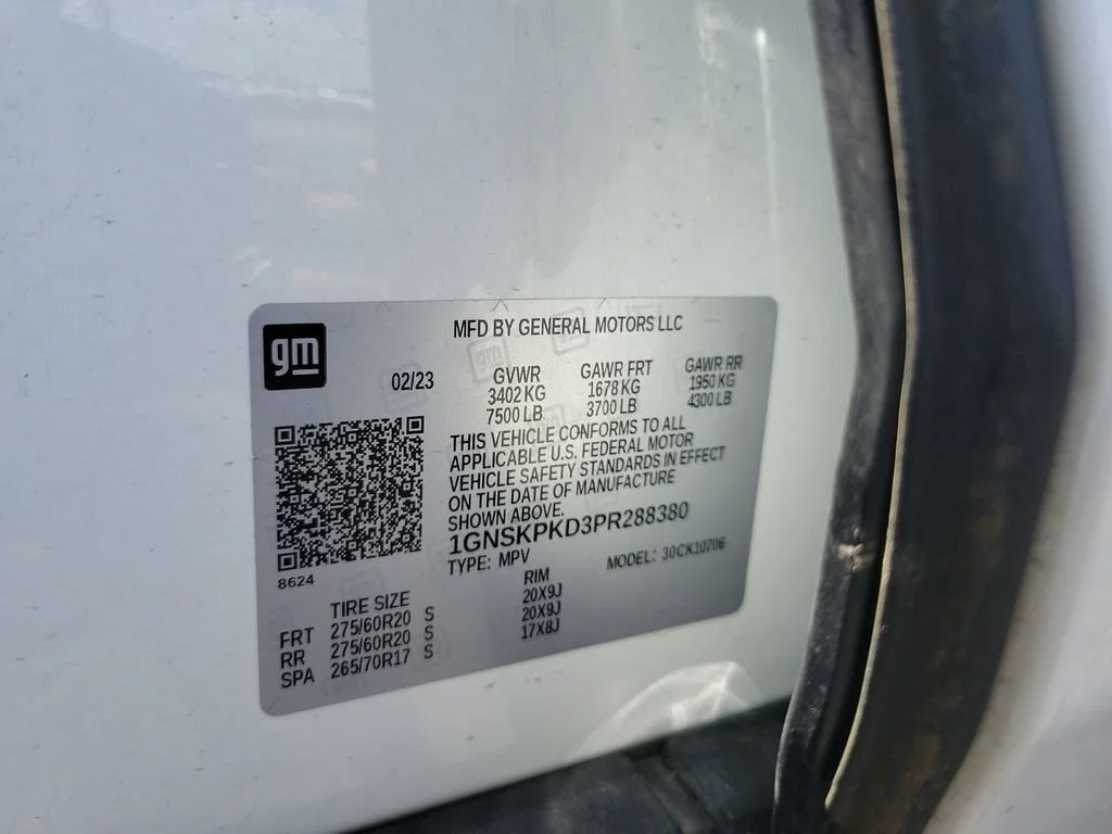 Certified Used 2023 Summit White Chevrolet Z71 image 34