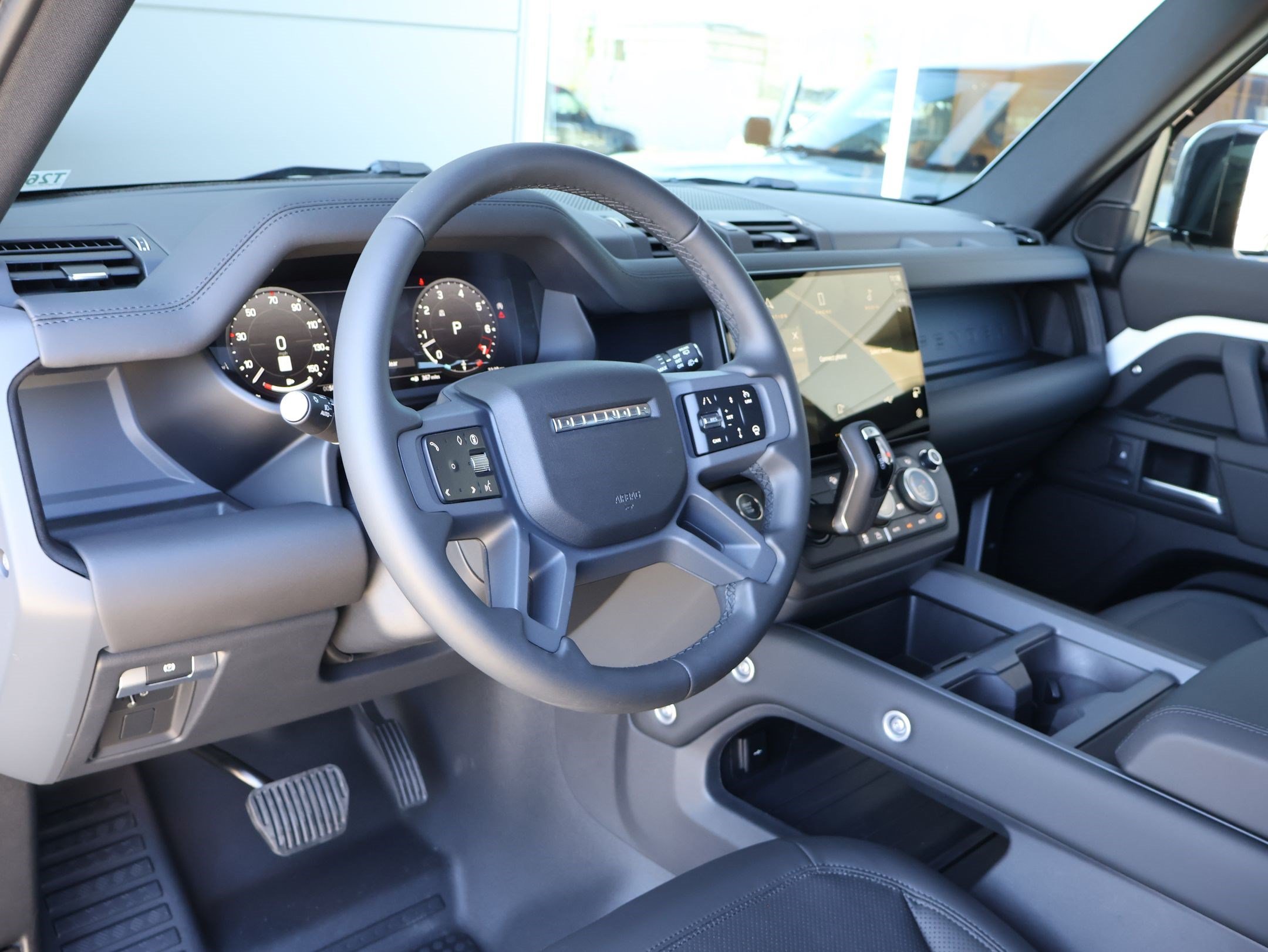 Used 2026 White Land Rover 130 P300 S image 12