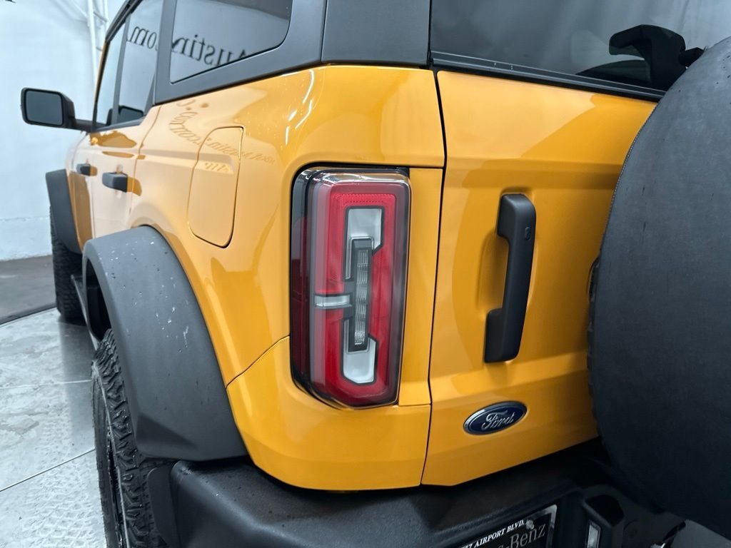 Used 2022 Orange Ford Wildtrak image 13