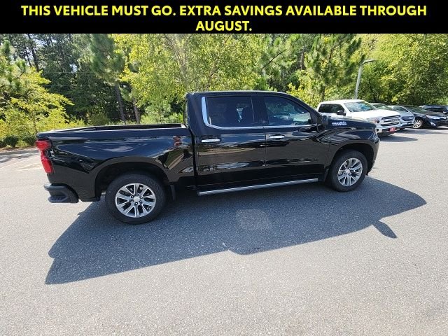 Used 2021 Black Chevrolet High Country image 13