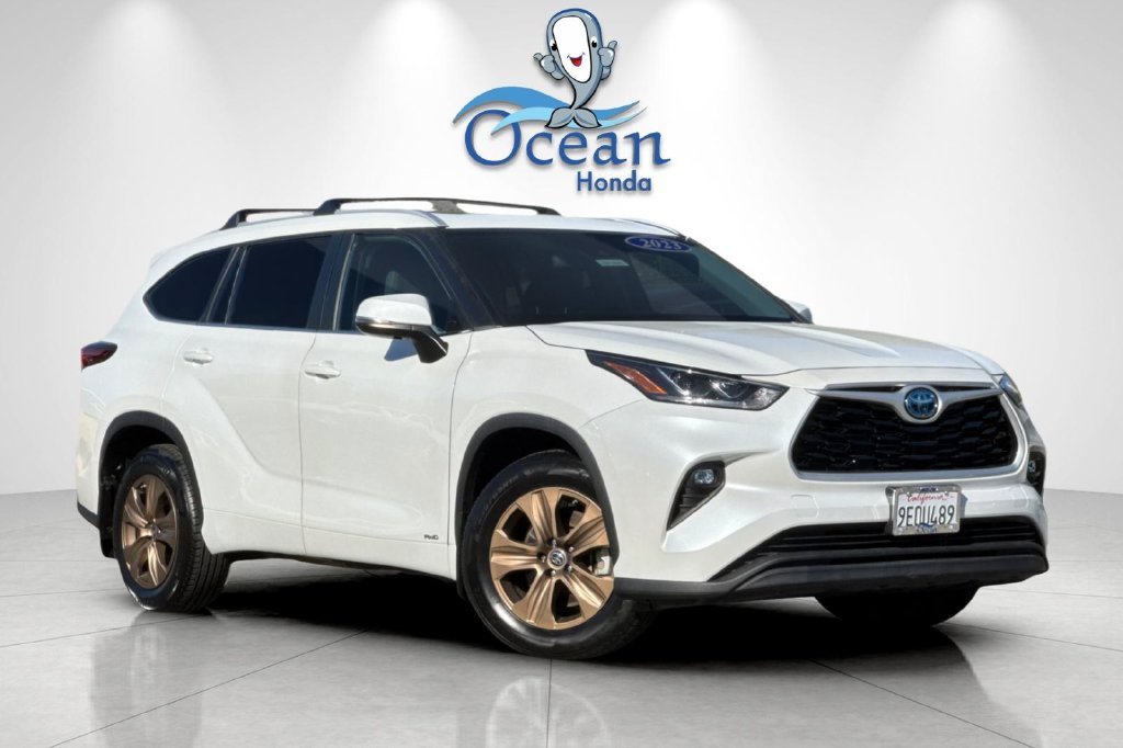 Used 2023 Beige Toyota Bronze Edition image 2