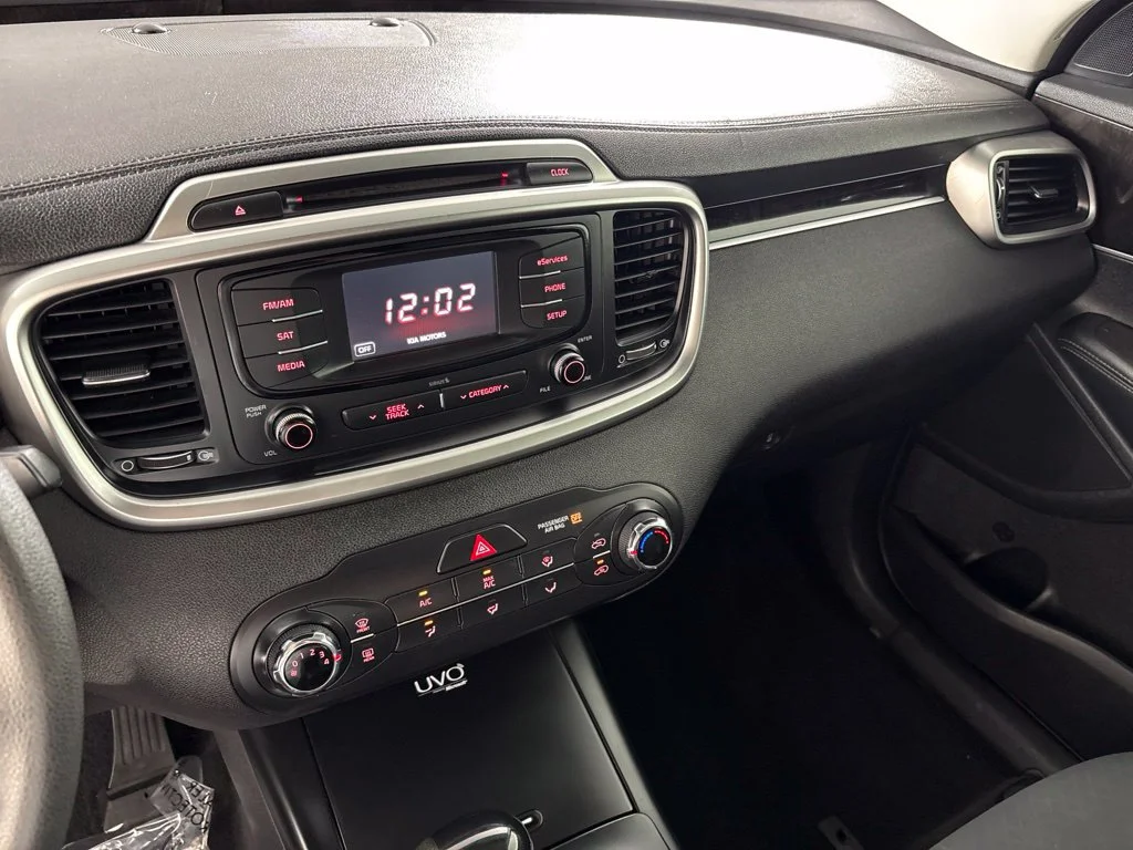Certified Used 2016 Black Kia LX image 26