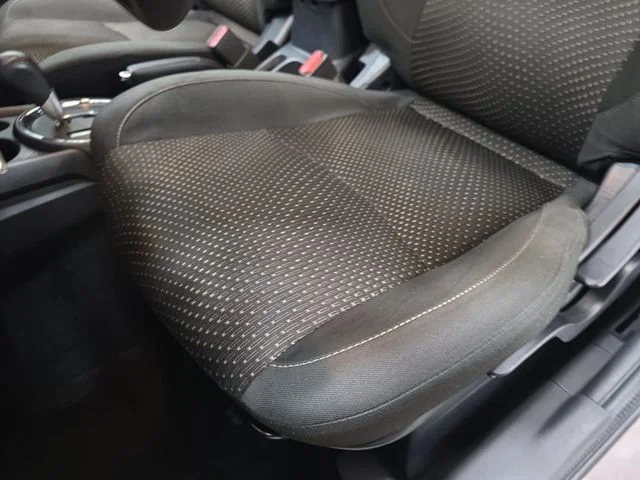 Used 2016 Black Mitsubishi ES image 25
