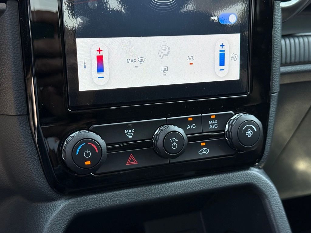 New 2026 Marsh Gray Ford XLT image 10