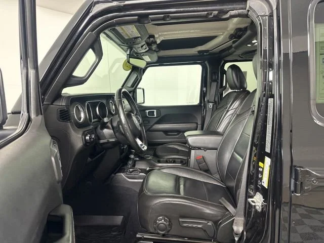 Used 2020 Black Jeep Overland image 7