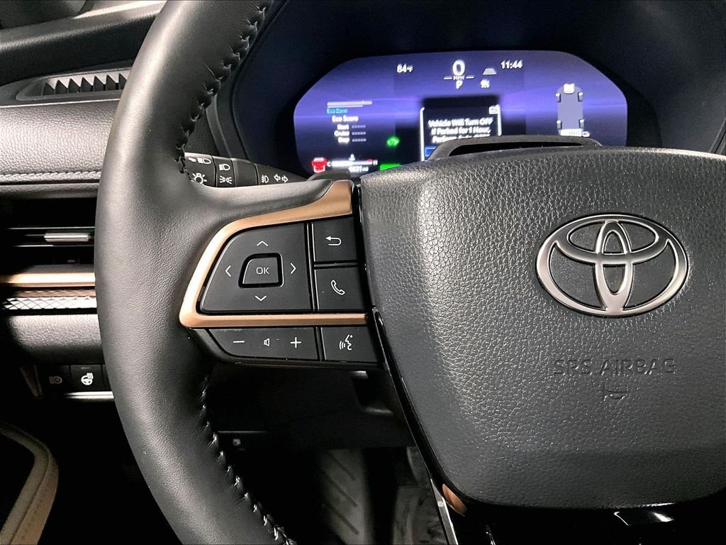 Certified Used 2026  Toyota MAX Platinum image 24
