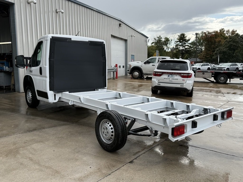 2026 Ram ProMaster 3500 Cutaway photo 4